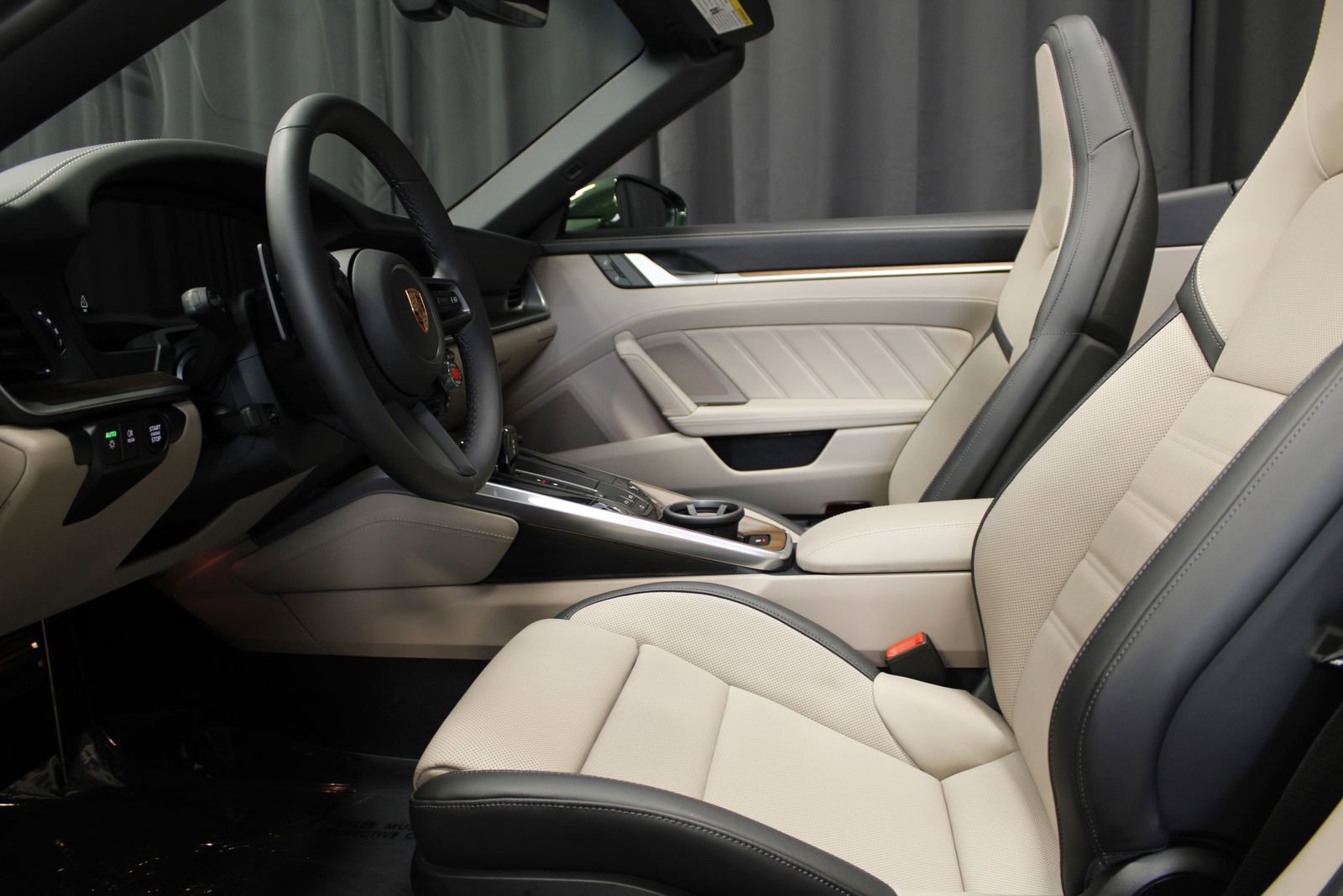 New 2026 Porsche 911 Carrera RWD image 39