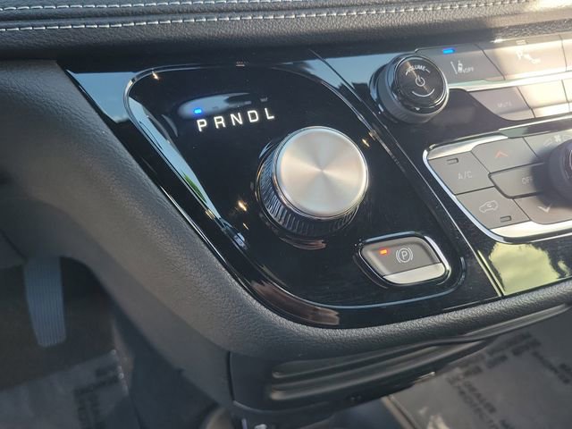 New 2023 Chrysler Pacifica Touring-L w/ S Appearance Package FWD image 28