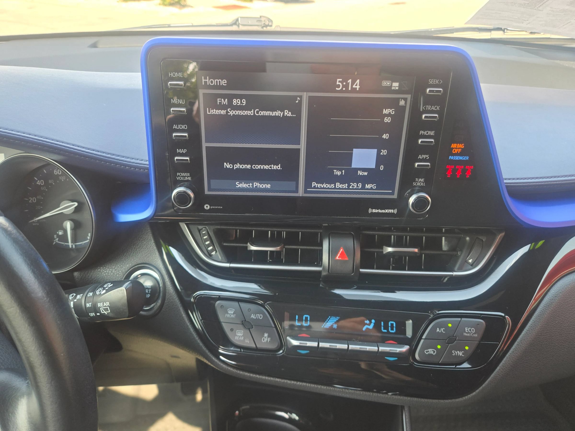 Used 2021 Toyota C-HR XLE FWD image 13
