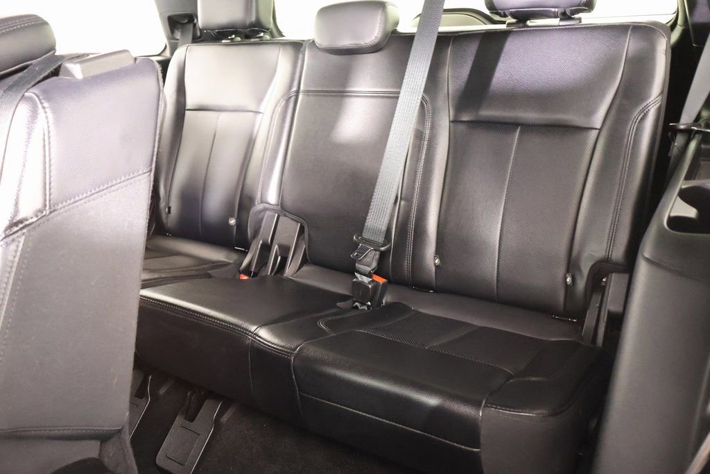 Used 2021 Ford Expedition XLT image 12