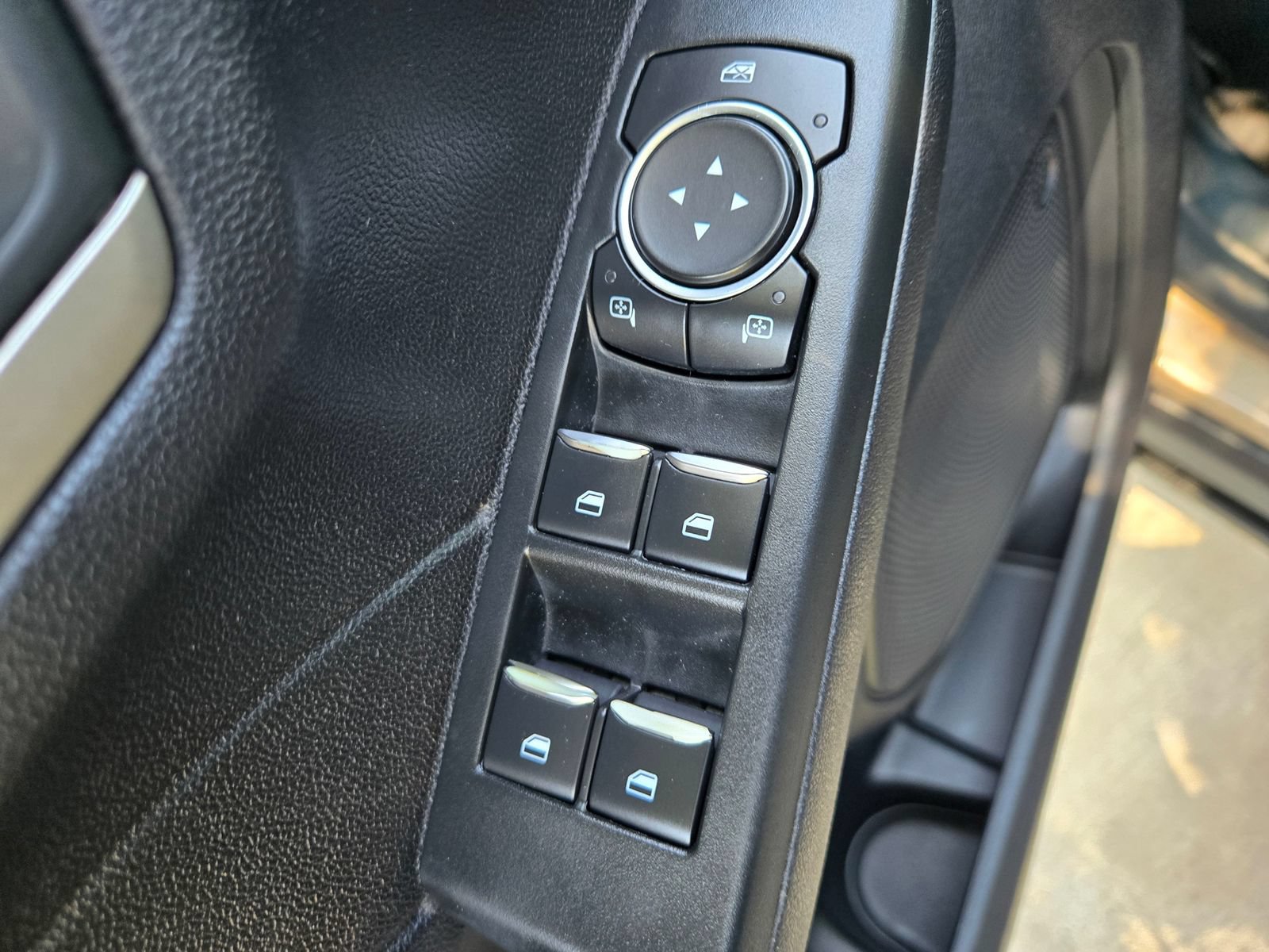Used 2021 Ford Escape SE w/ Convenience Package AWD/4WD image 31