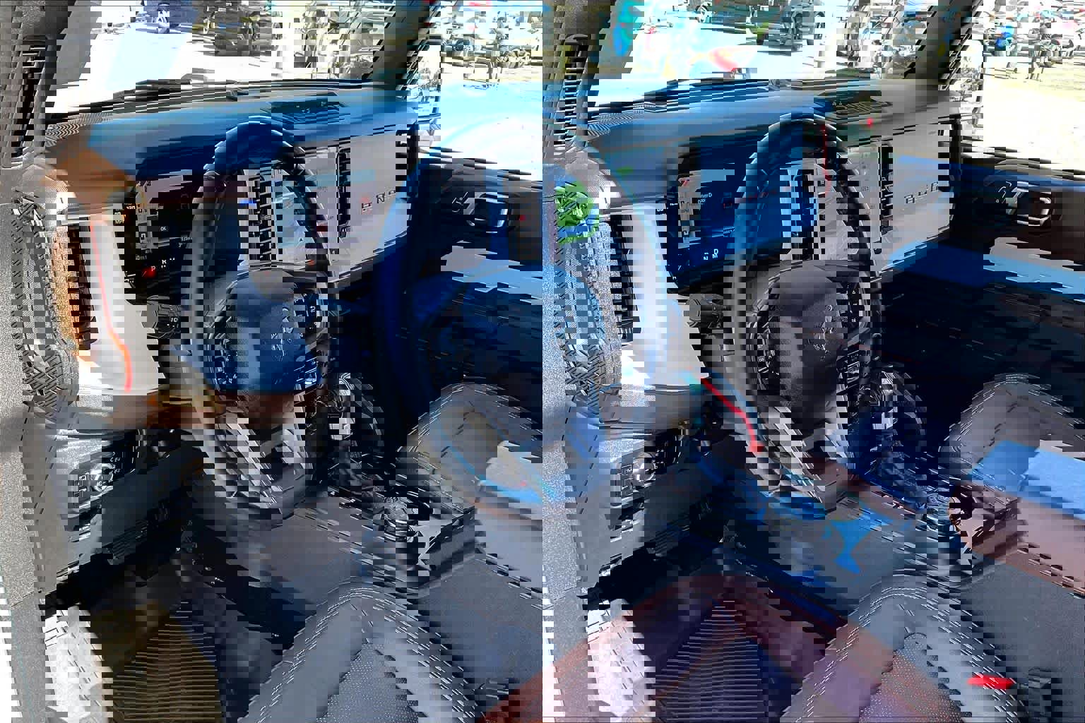 Used 2024 Ford Bronco Heritage Edition image 17