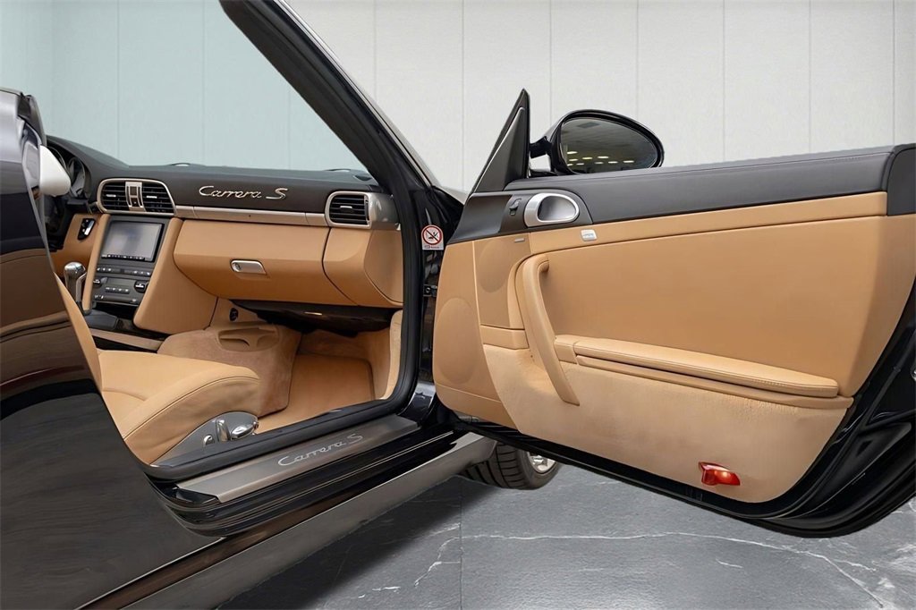 Used 2009 Porsche 911 Carrera S image 24
