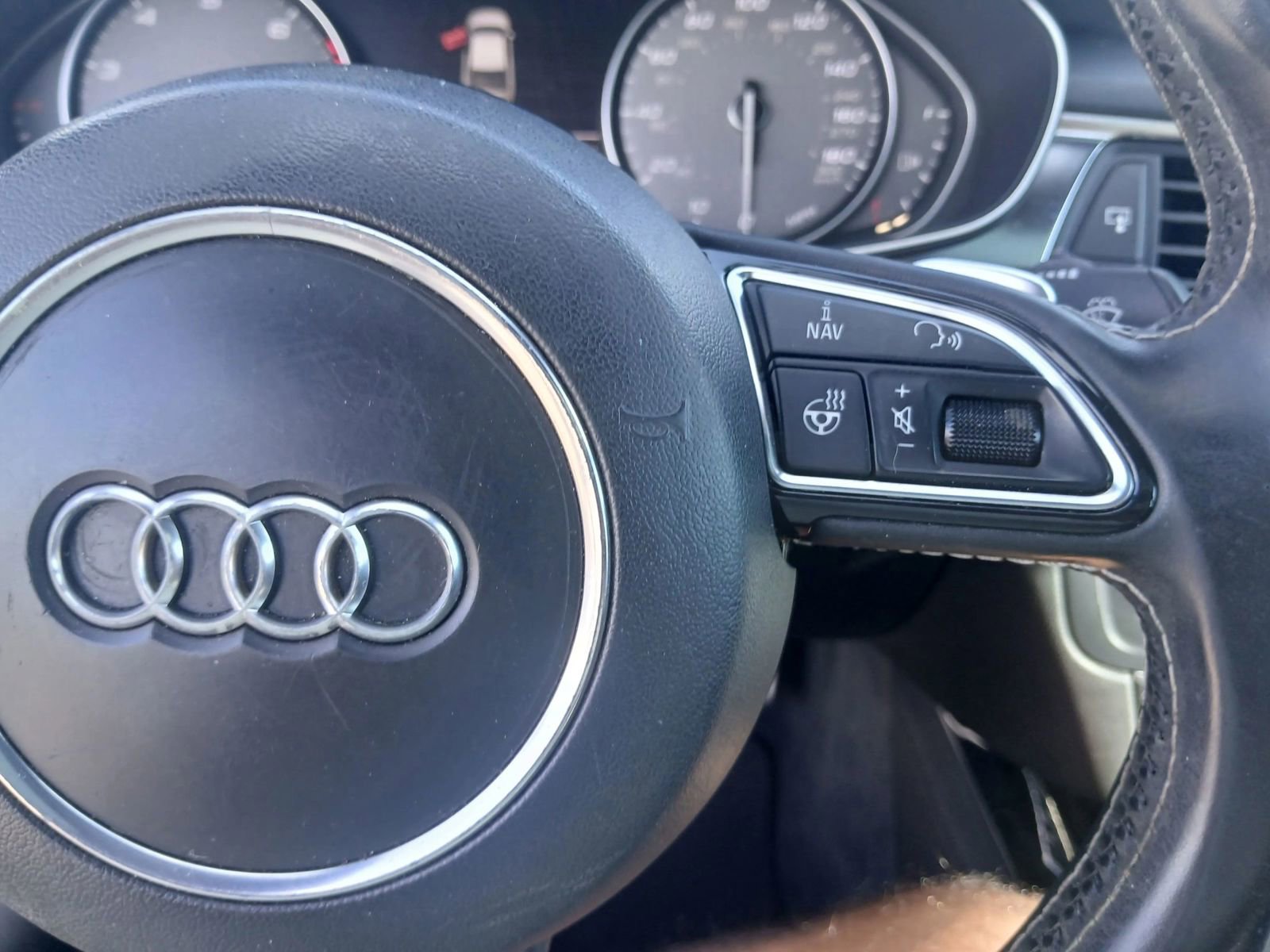 Used 2013 Audi S6 Prestige image 28