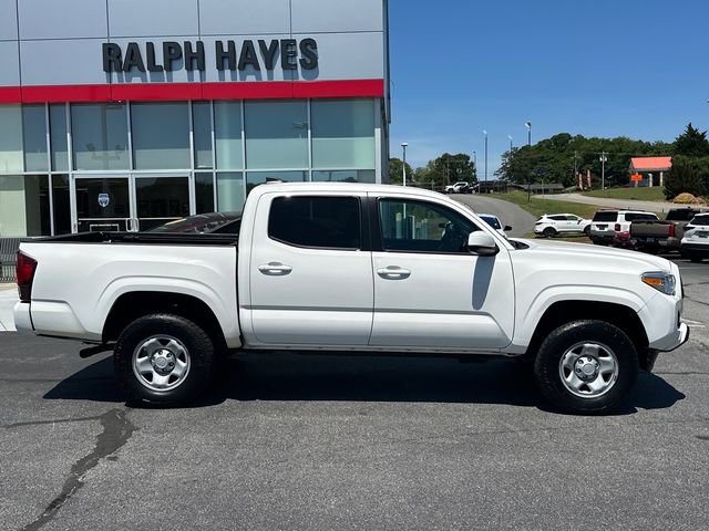 Used 2020 Toyota Tacoma SR AWD/4WD image 2