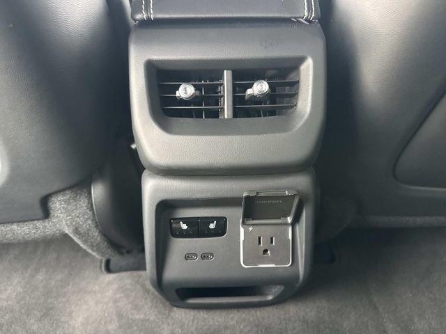 Used 2026 Cadillac Optiq Sport 2 RWD image 15