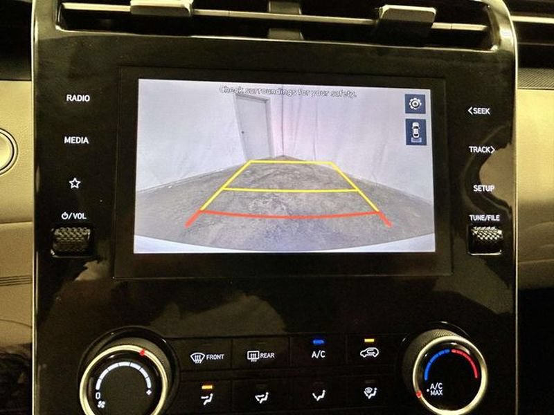 Used 2022 Hyundai Tucson SEL FWD image 15