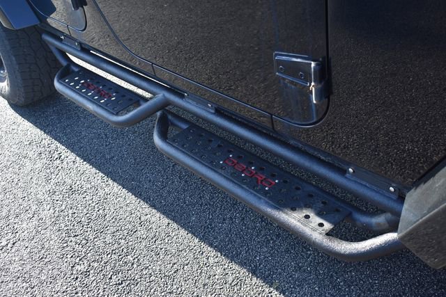Used 2012 Jeep Wrangler Unlimited Rubicon AWD/4WD image 13