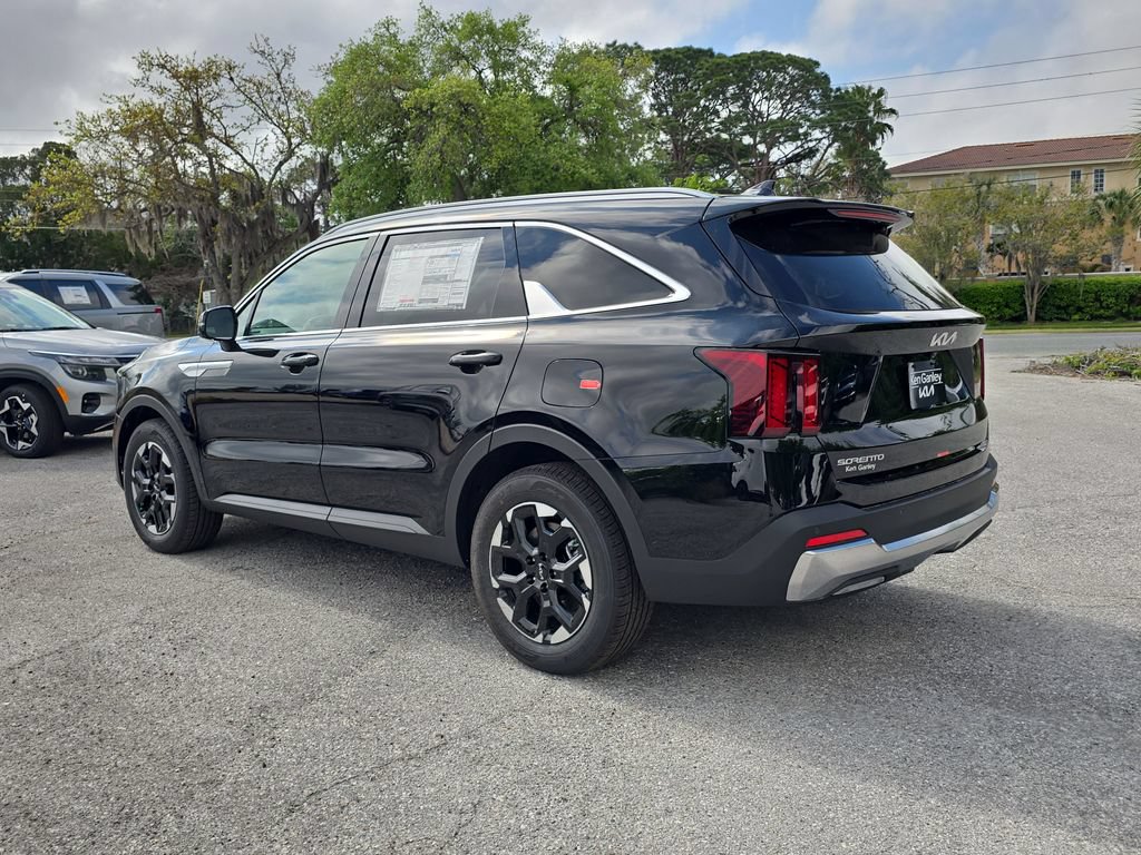 New 2026 Kia Sorento S FWD image 6