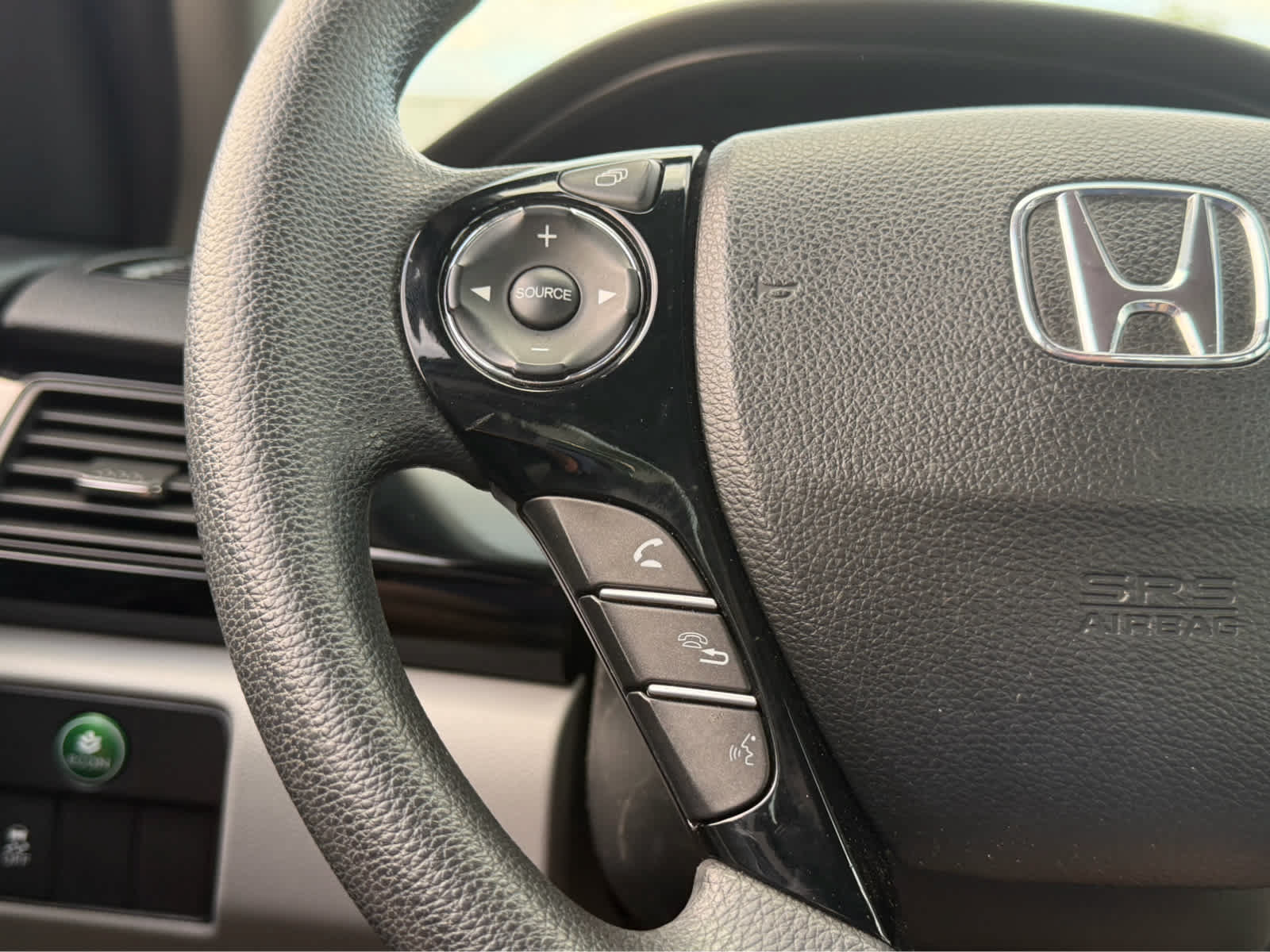 Used 2016 Honda Accord LX image 24