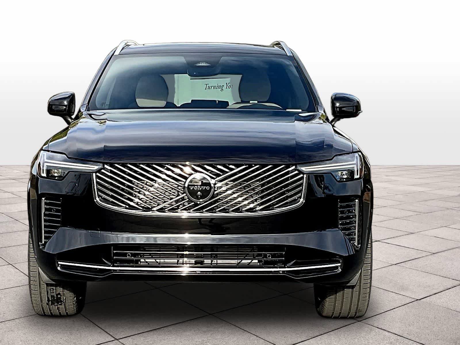 New 2026 Volvo XC90 B5 Plus w/ Protection Package Premier AWD/4WD image 5