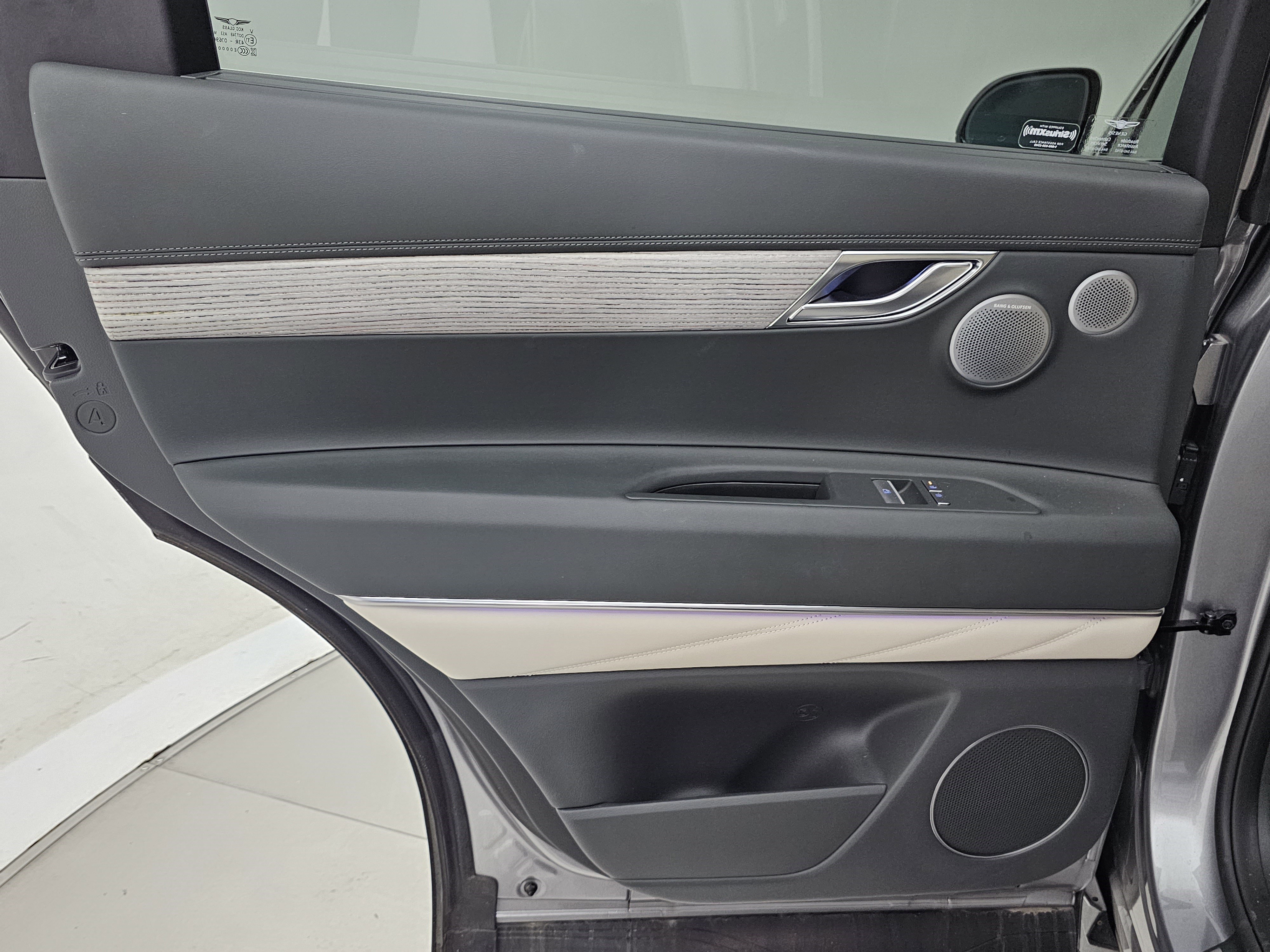 Used 2025 Genesis GV80 3.5T Prestige image 24