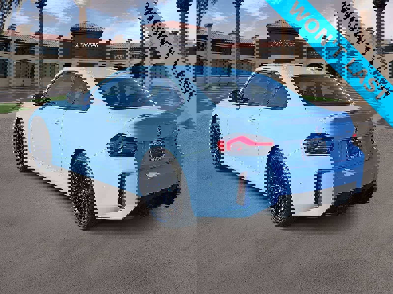 Used 2024 BMW M2 w/ Lighting Package image 6