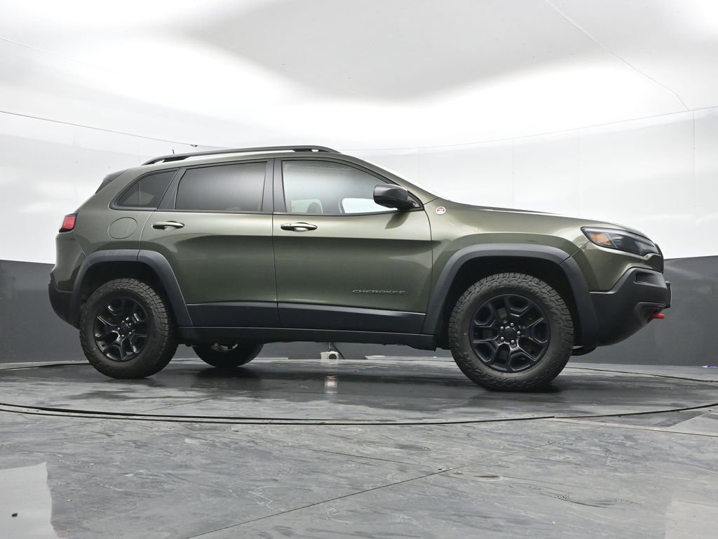 Used 2020 Jeep Cherokee Trailhawk w/ Comfort/Convenience Group image 44