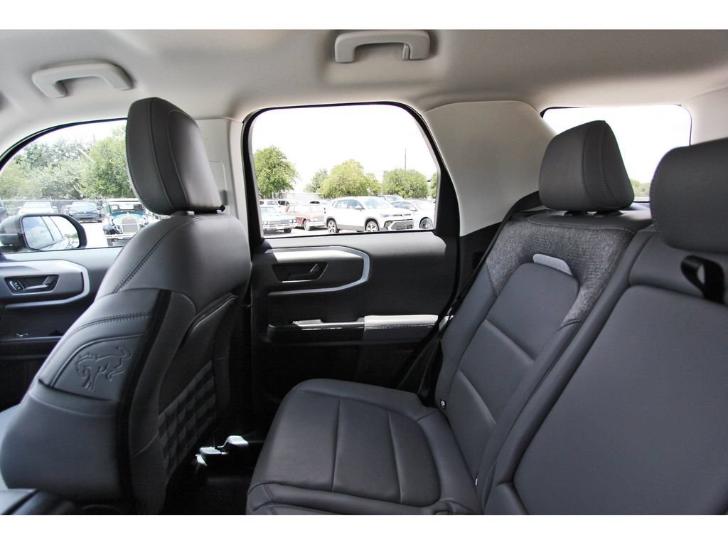 Used 2026 Ford Bronco Sport Badlands AWD/4WD image 12