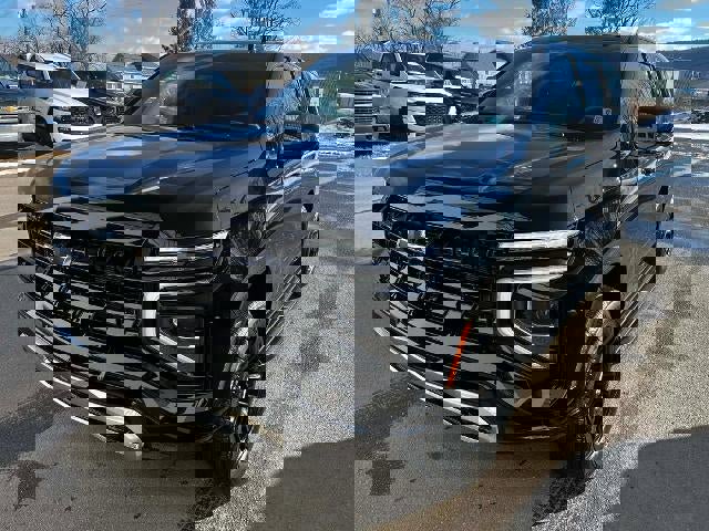 New 2026 Chevrolet Tahoe 4WD image 2