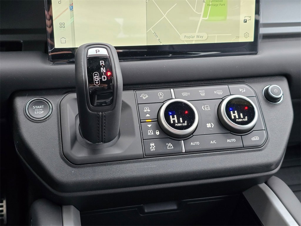 New 2025 Land Rover Defender 90 V8 image 15
