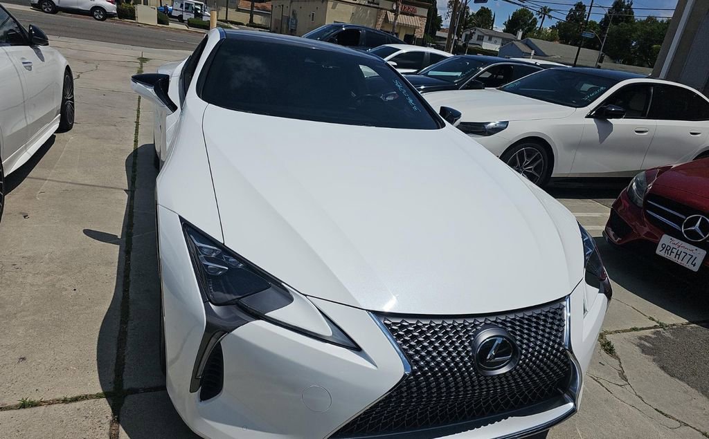 Used 2018 Lexus LC 500 Coupe RWD image 2