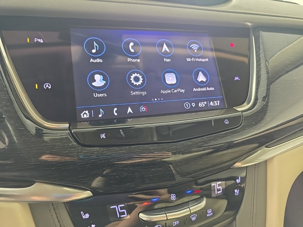 Used 2022 Cadillac XT6 Premium Luxury image 18