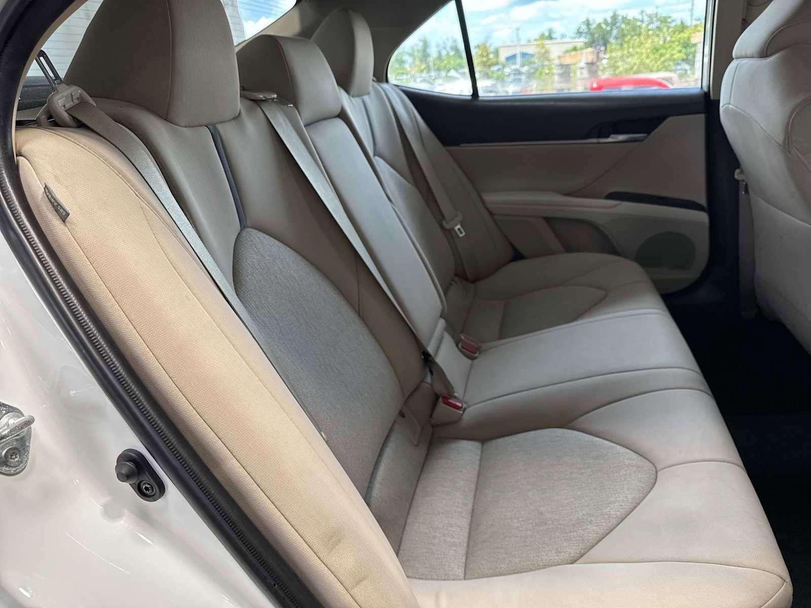 Used 2023 Toyota Camry LE FWD image 21