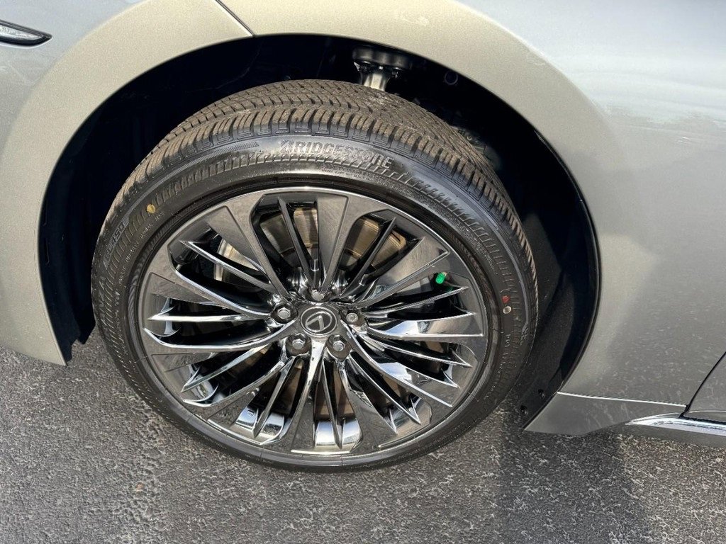 Used 2018 Lexus LS 500 AWD image 7