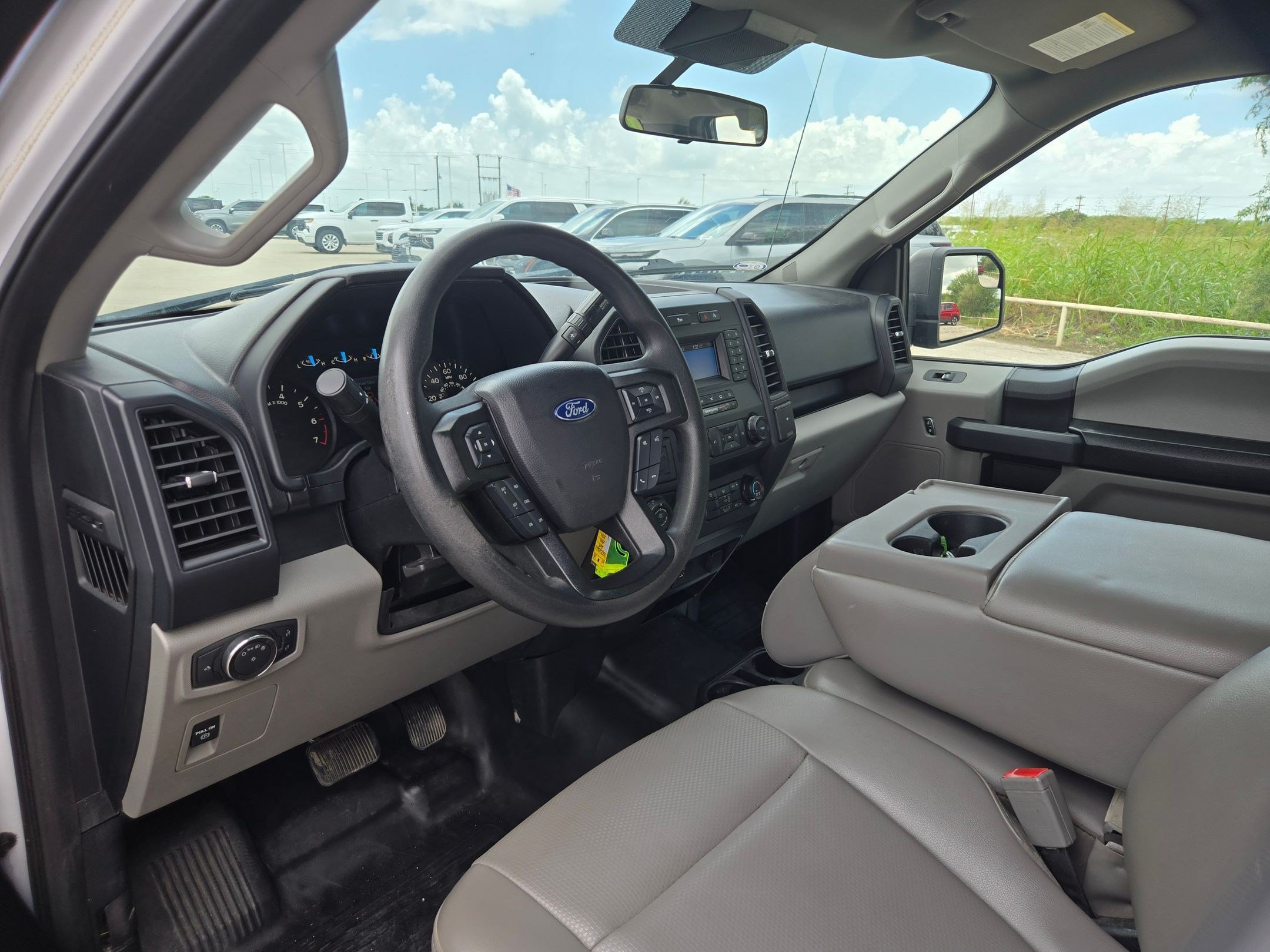Used 2019 Ford F150 XL w/ Equipment Group 101A Mid RWD image 11