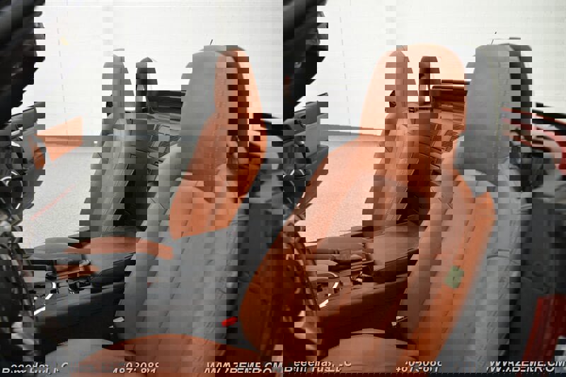 Used 2008 MAZDA MX-5 Miata Grand Touring w/ Premium Pkg image 18