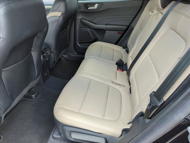 Used 2021 Ford Escape SEL w/ Technology Package FWD image 12