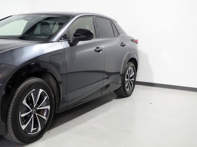 Used 2023 Lexus RZ 450e Premium w/ Technology Package AWD/4WD image 43