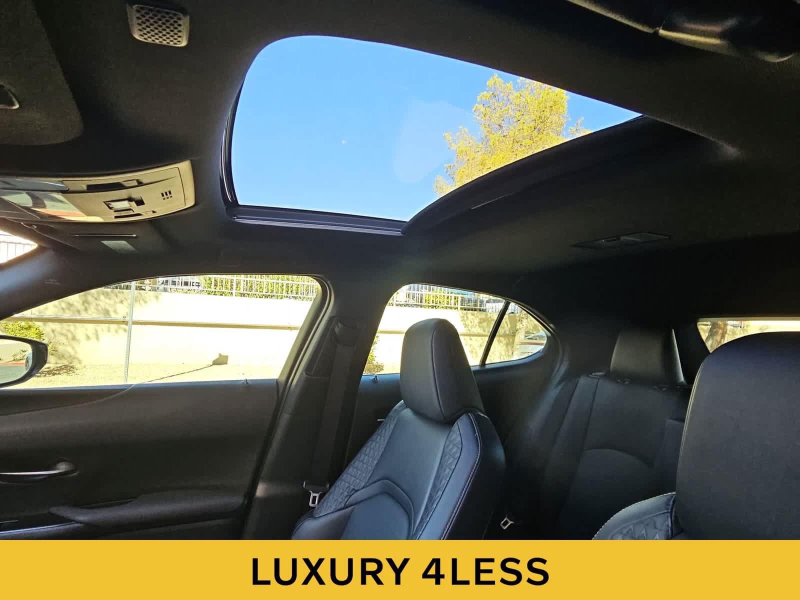 Used 2019 Lexus UX 200 w/ Accessory Package 2 FWD image 28