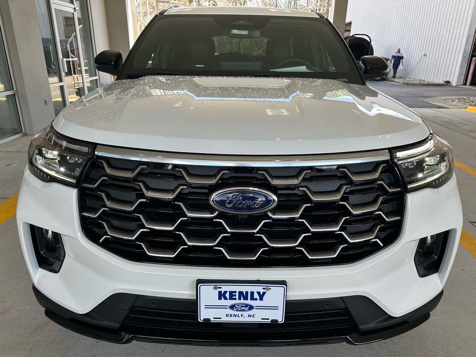 New 2026 Ford Explorer Platinum RWD image 8