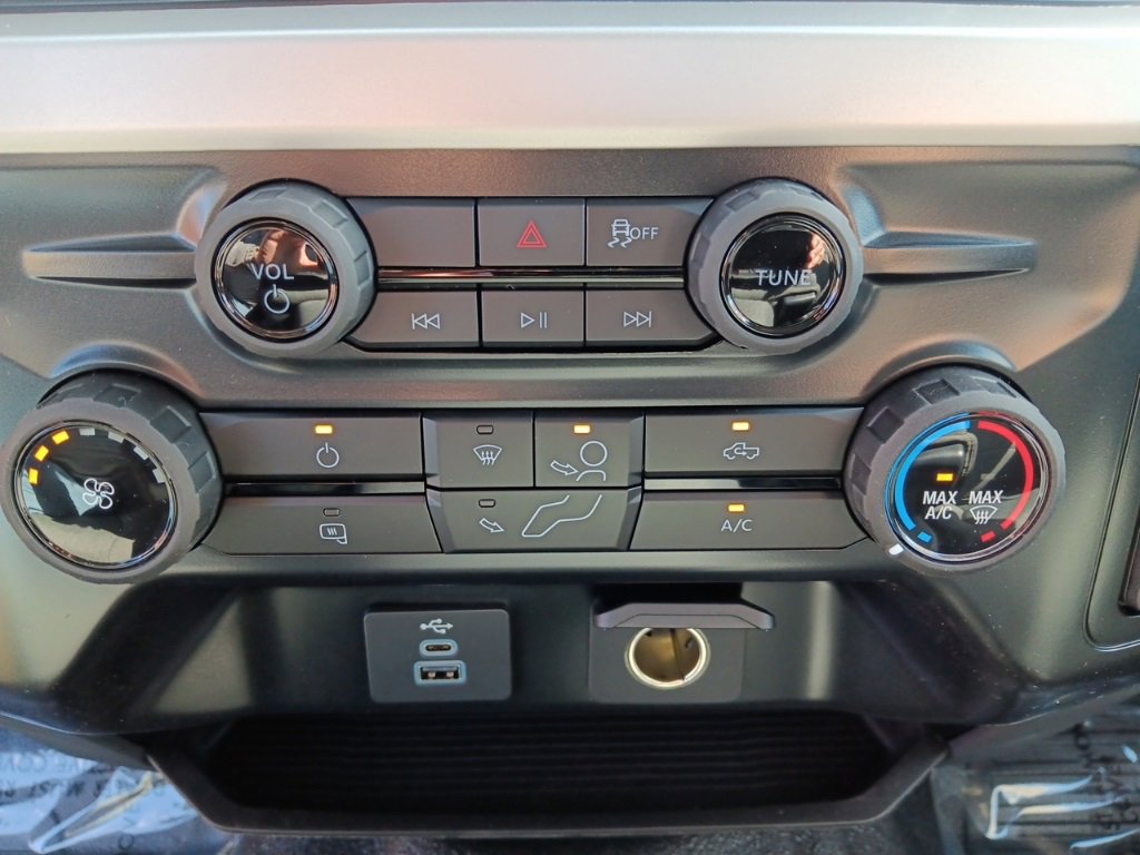 New 2026 Ford F250 XL image 13