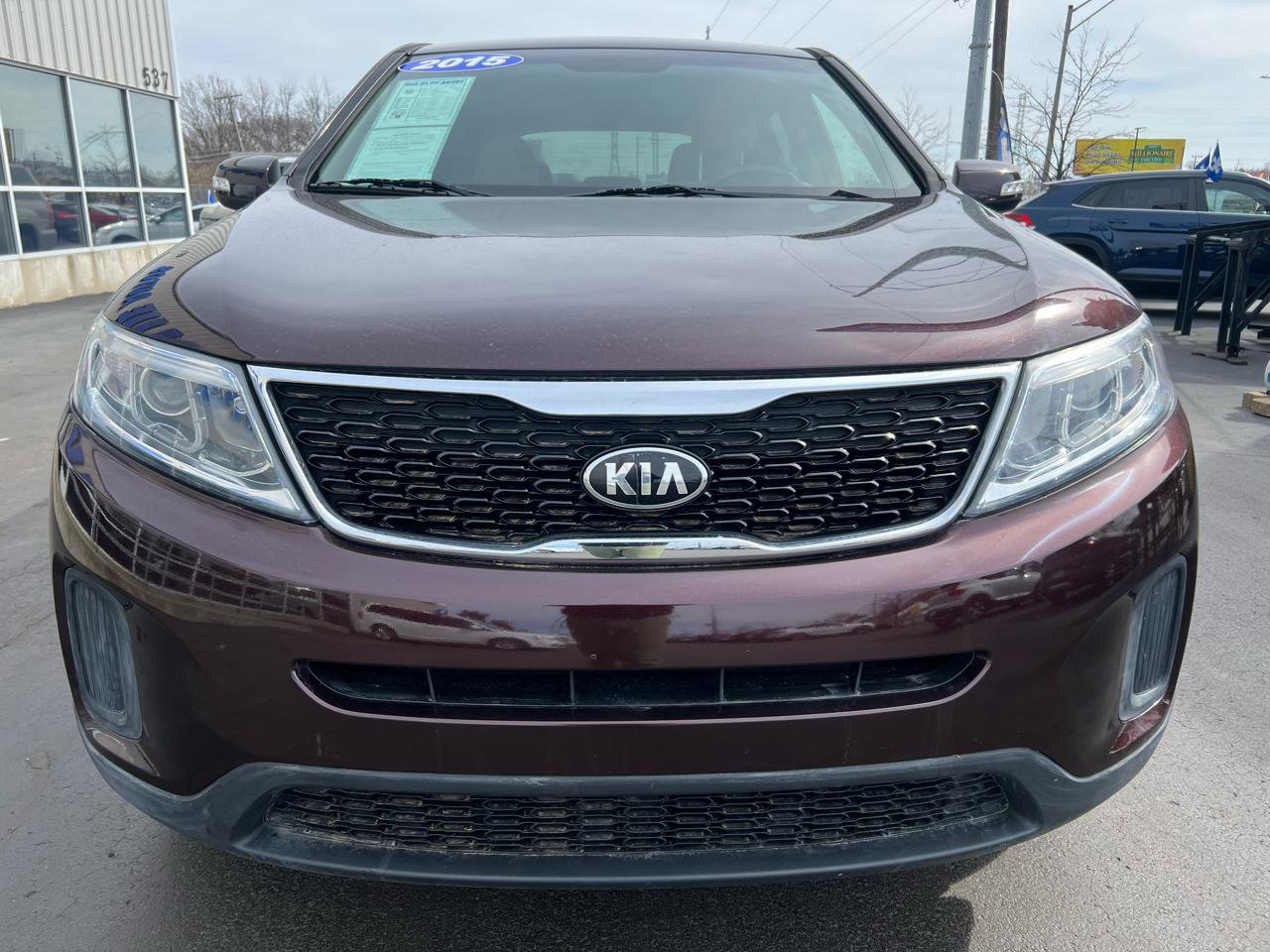 Used 2015 Kia Sorento LX image 9