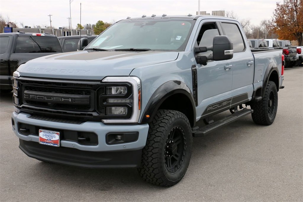 New 2026 Ford F250 Lariat w/ Black Appearance Package image 2