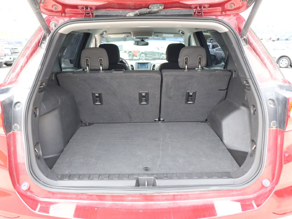 Used 2018 Chevrolet Equinox LT FWD image 13