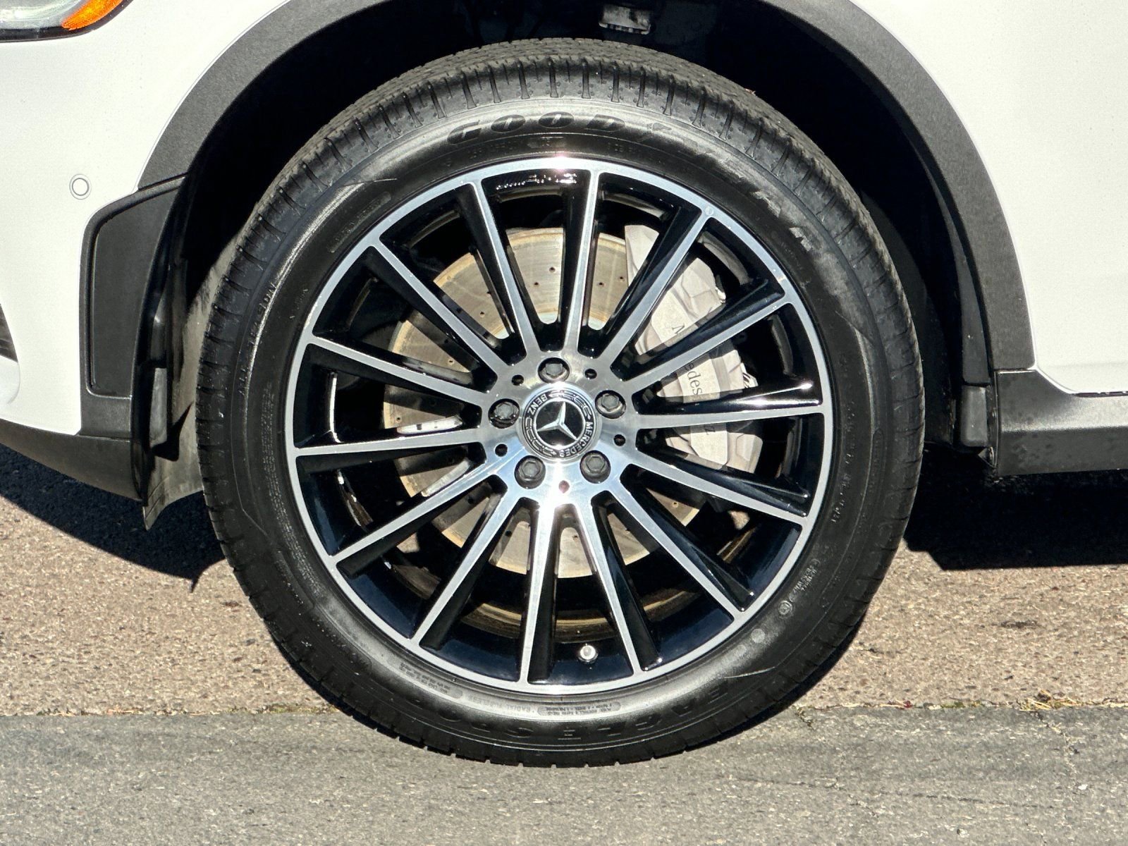 Certified 2022 Mercedes-Benz GLC 300 4MATIC Coupe image 25