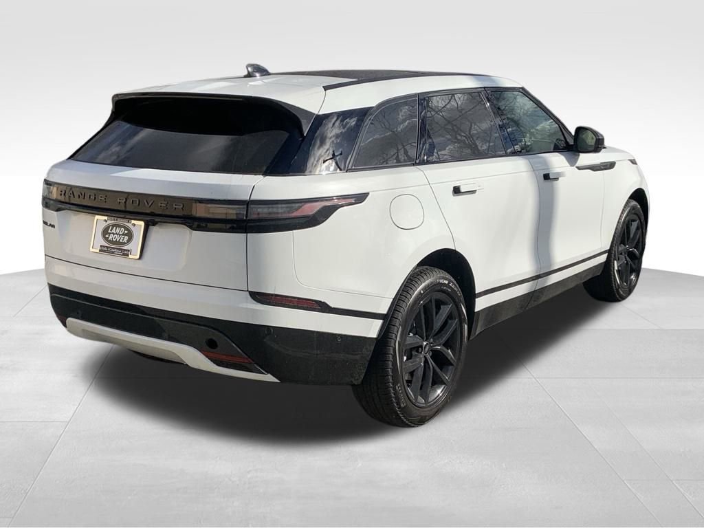 New 2026 Land Rover Range Rover Velar Dynamic SE image 8