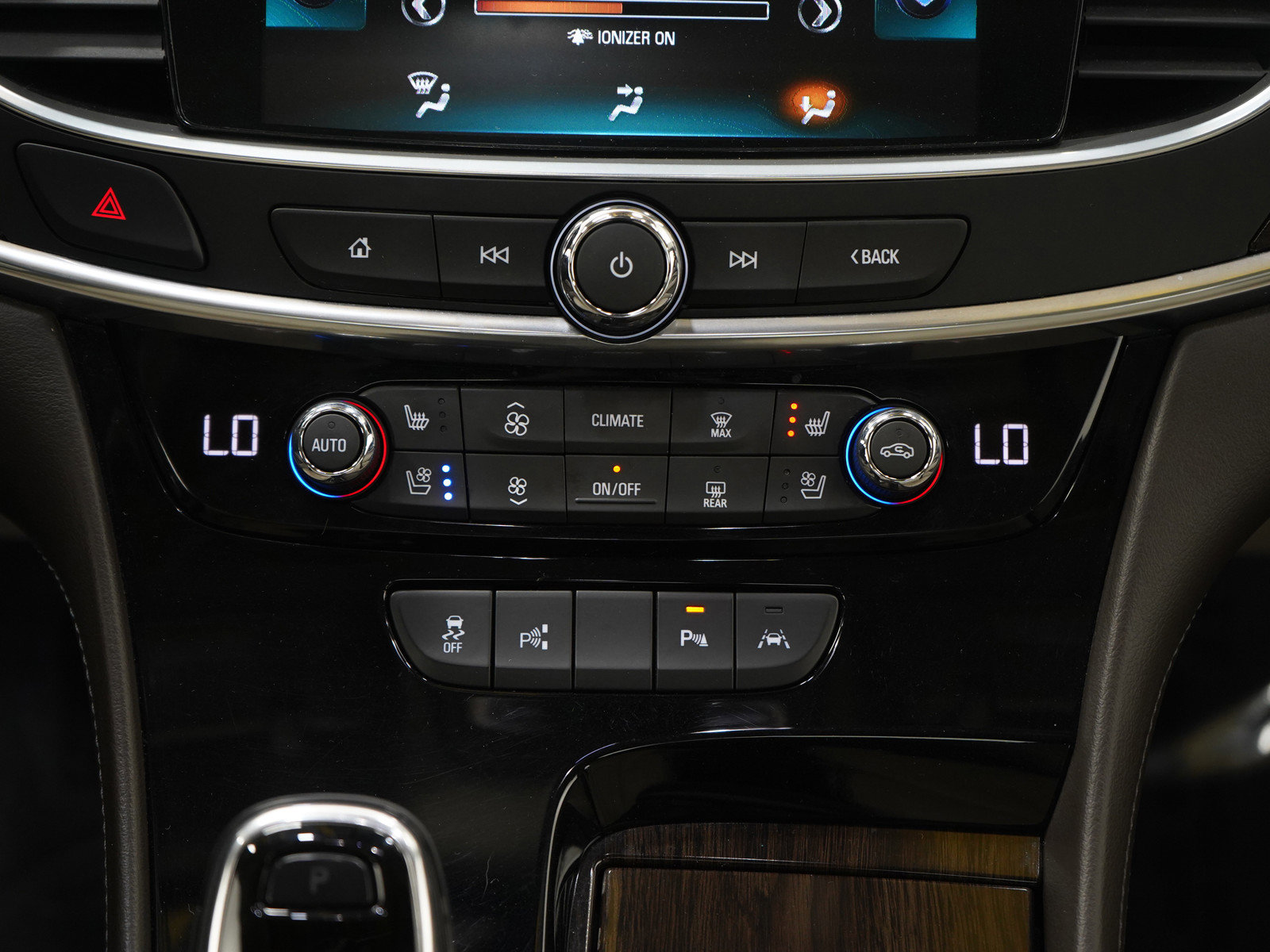 Used 2019 Buick LaCrosse Premium w/ Driver Confidence Package II image 17