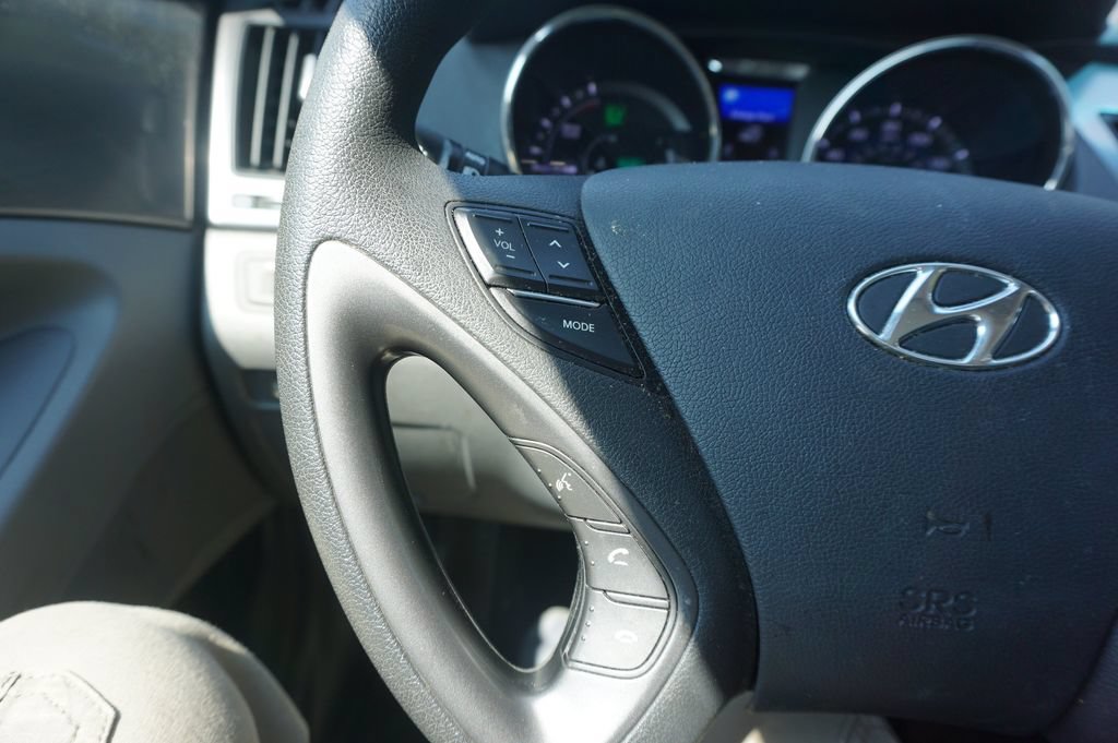 Used 2012 Hyundai Sonata Hybrid FWD image 7