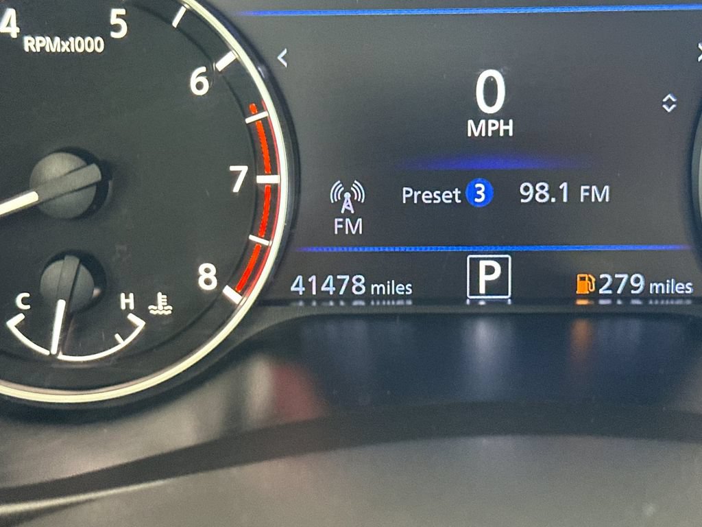 Used 2024 Nissan Altima 2.5 SV FWD image 25