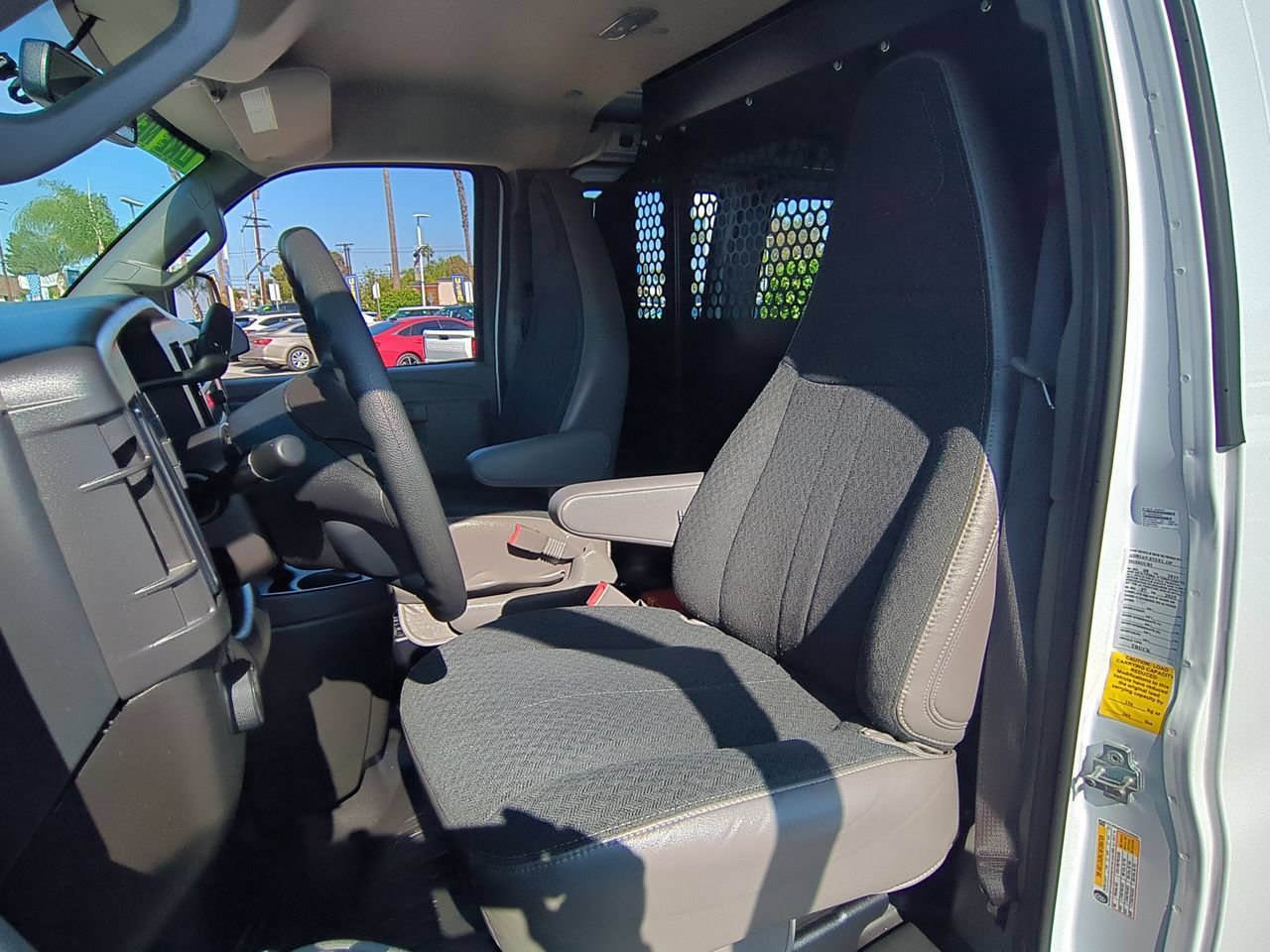 Used 2025 Chevrolet Express 2500 w/ Driver Convenience Package RWD image 17
