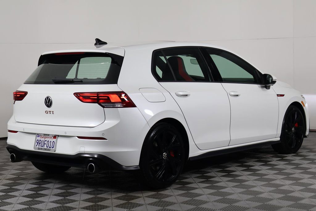 Used 2023 Volkswagen GTI SE image 4