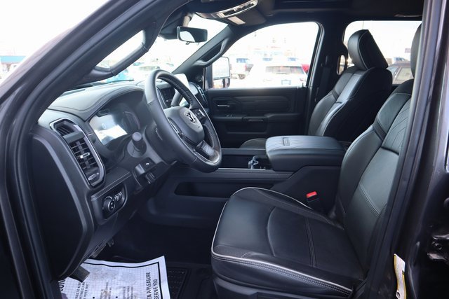 New 2025 RAM 3500 Limited image 5