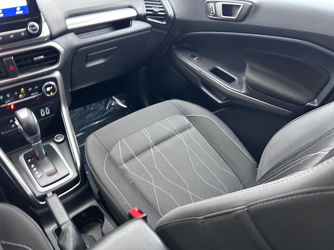 Used 2021 Ford EcoSport SE image 18