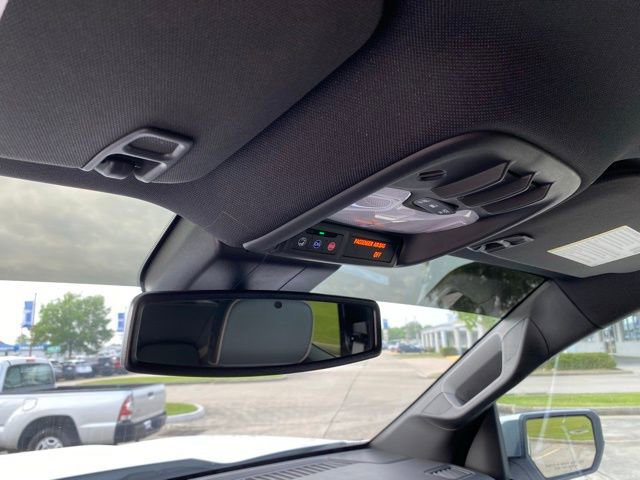 Used 2024 GMC Canyon Denali image 38