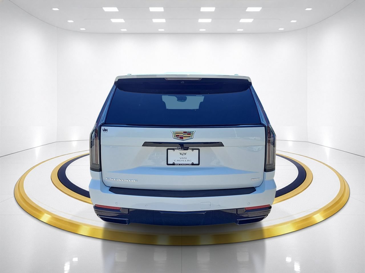 New 2026 Cadillac Escalade Luxury w/ Touring Package AWD/4WD image 6