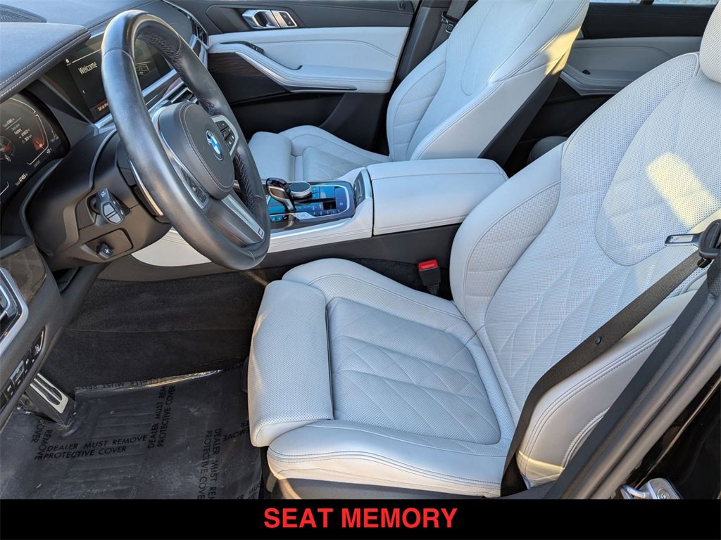 Certified 2023 BMW X5 xDrive40i w/ M Sport Package image 3