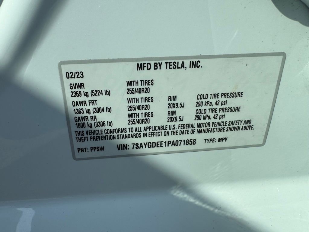 Used 2023 Tesla Model Y Long Range image 35