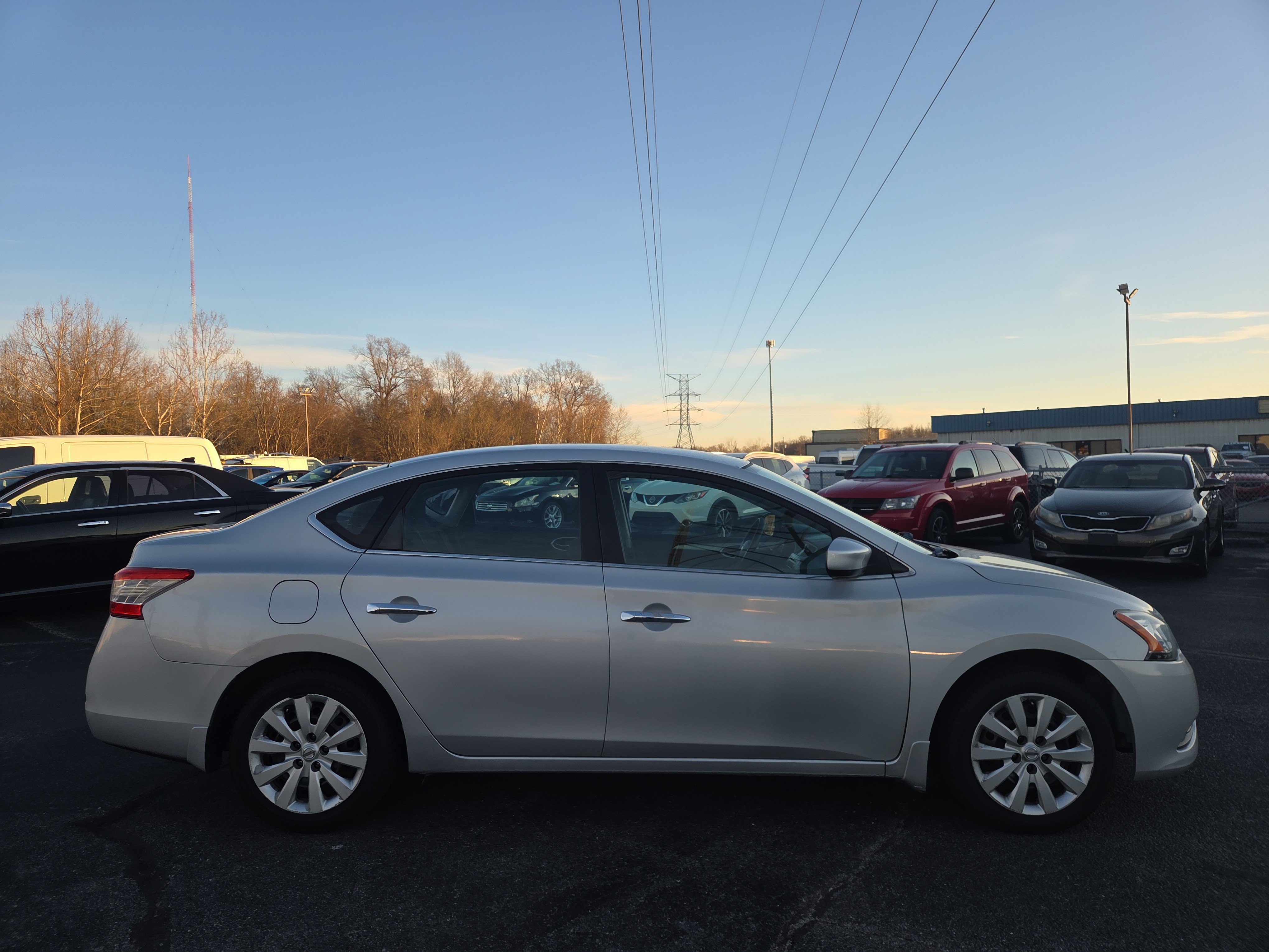 Used 2014 Nissan Sentra SV FWD image 6