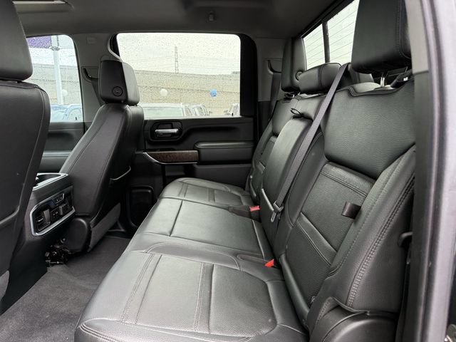 Used 2020 GMC Sierra 3500 Denali w/ Denali Ultimate Package AWD/4WD image 24